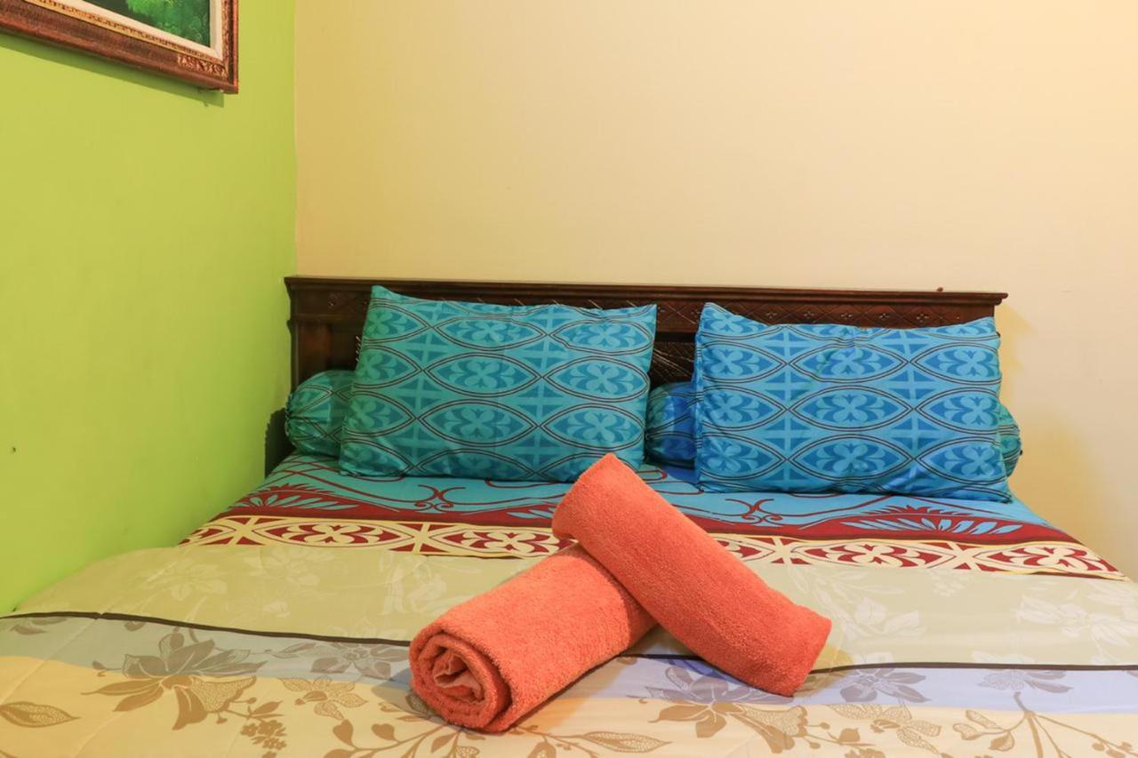 Kubu Turah Homestay Джимбаран Екстер'єр фото